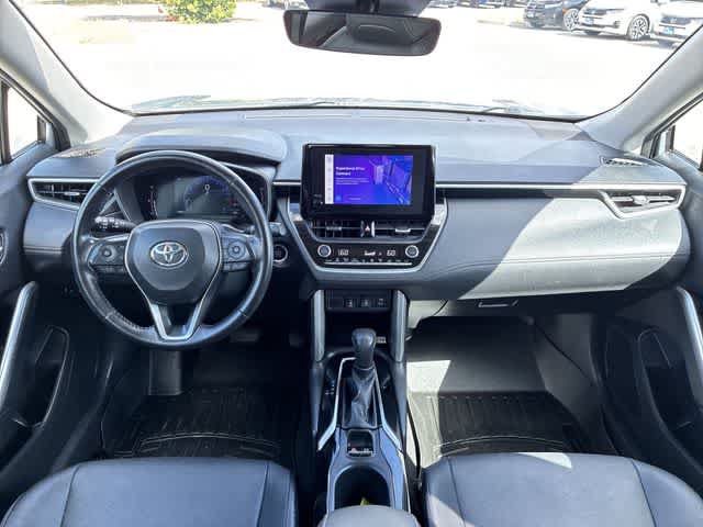 Used 2023 Toyota Corolla Cross XLE FWD image 16