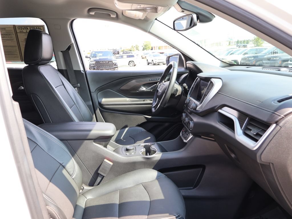 Used 2023 GMC Terrain SLT AWD/4WD image 8