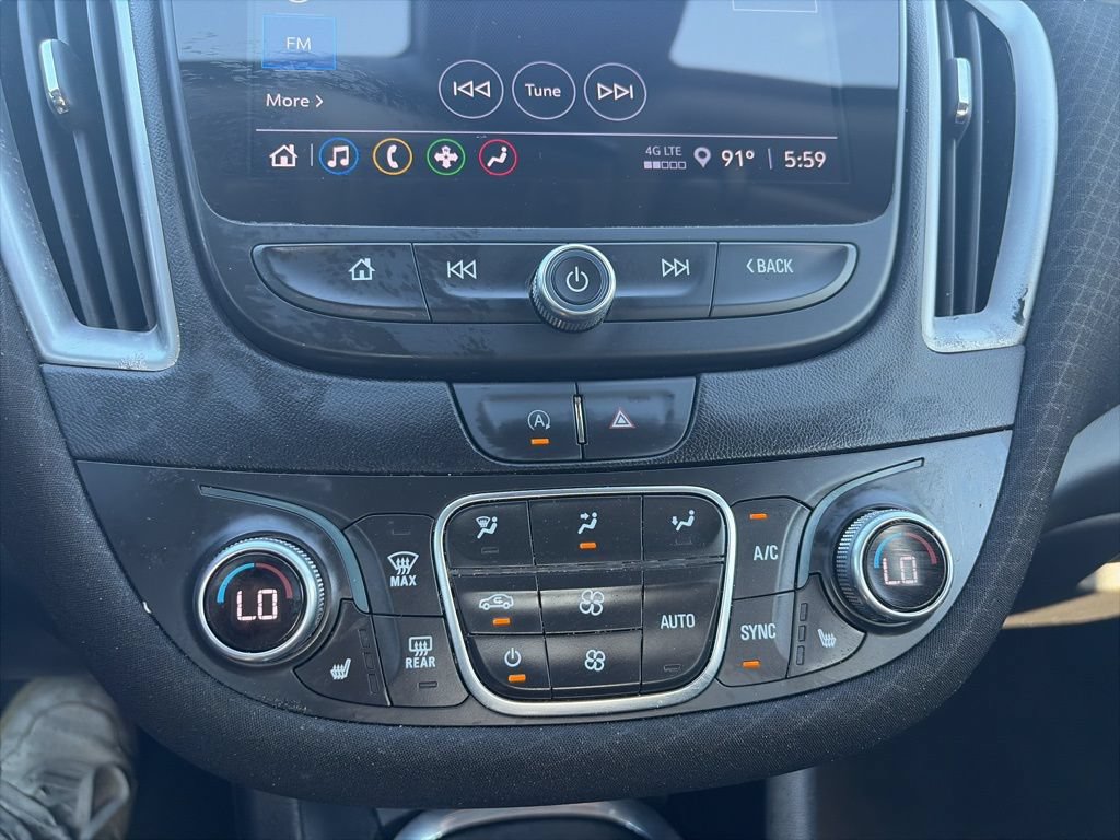 Used 2024 Chevrolet Malibu LT FWD image 19