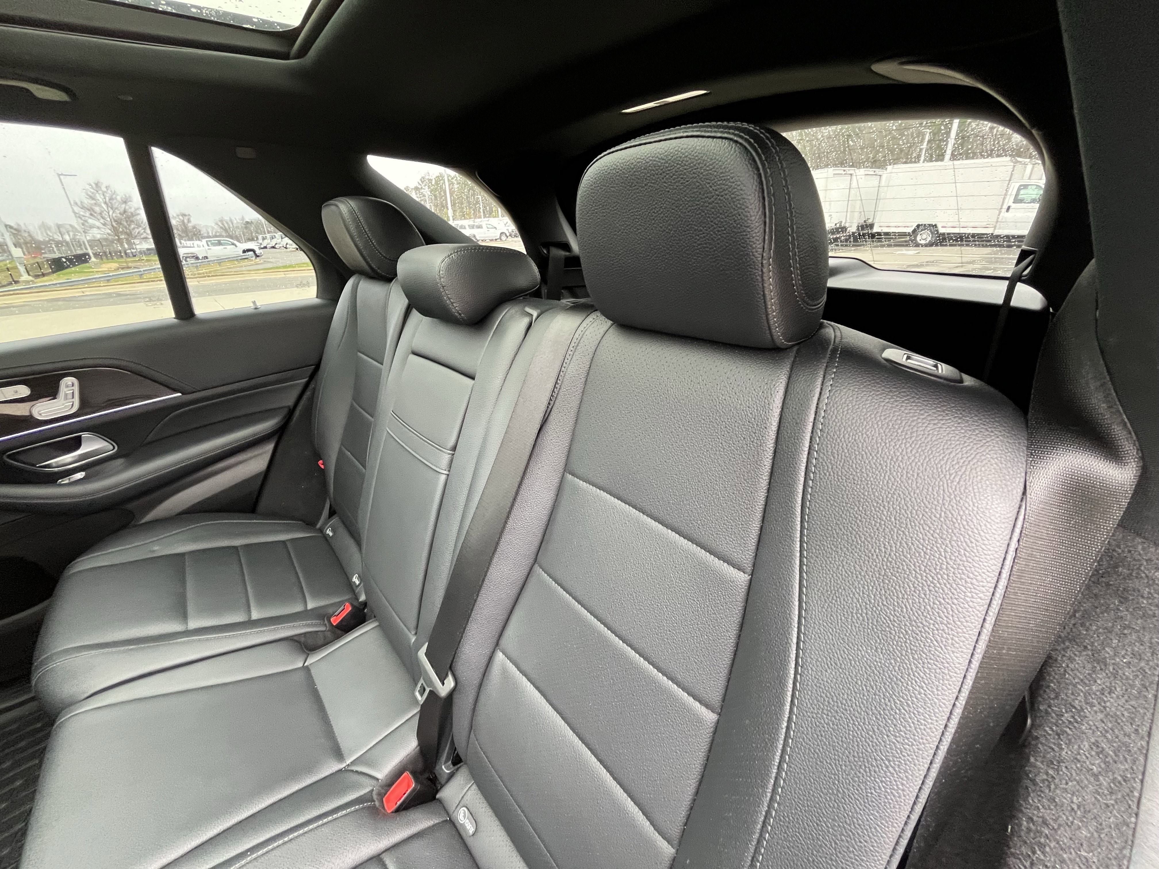 Used 2020 Mercedes-Benz GLE 350 4MATIC image 29