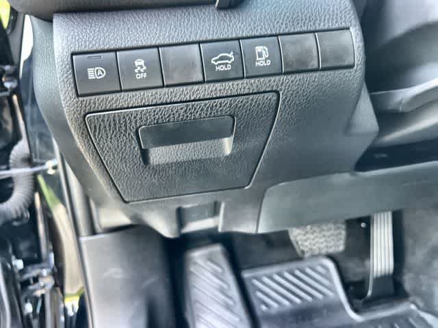 Used 2022 Toyota Camry SE AWD/4WD image 28