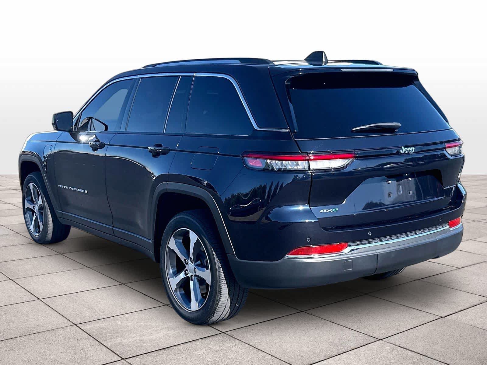 Used 2022 Jeep Grand Cherokee Limited 4xe AWD/4WD image 7