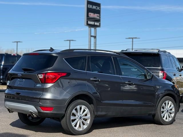 Certified 2019 Ford Escape SEL image 31