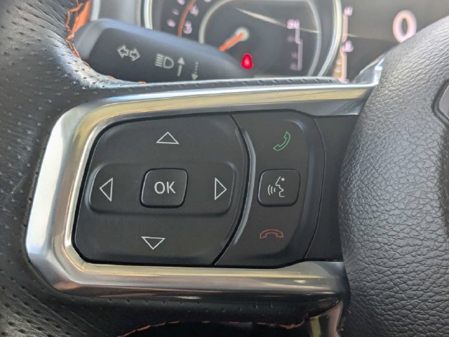 Used 2023 Jeep Gladiator Mojave w/ Trailer Tow Package AWD/4WD image 32