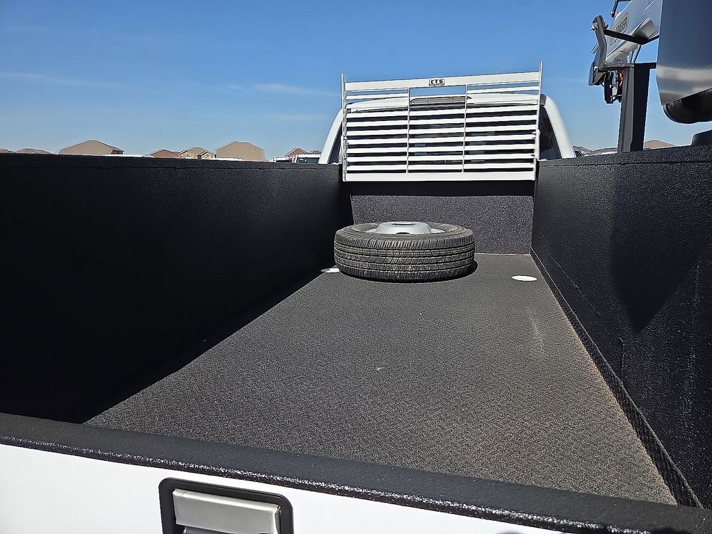 New 2026 Ford F350 XL w/ XL Chrome Package image 10