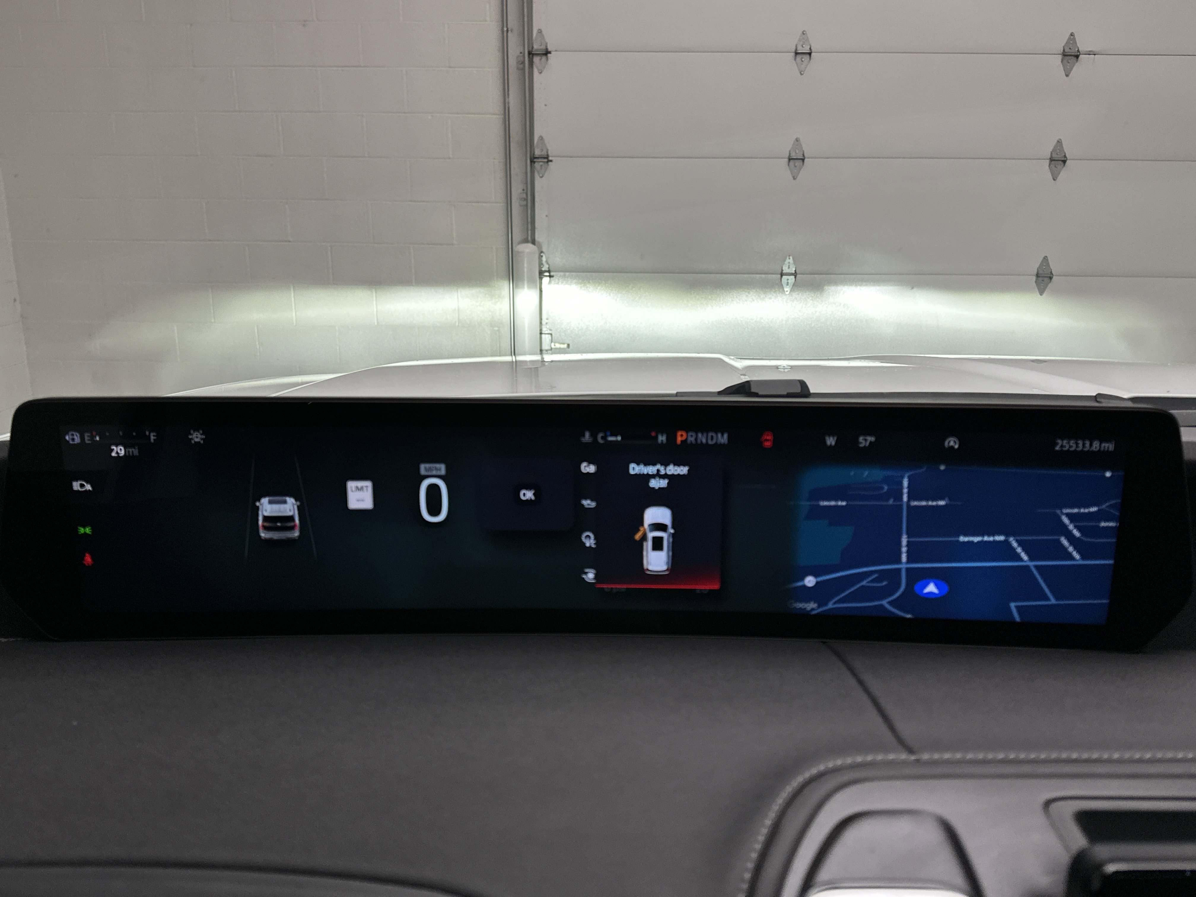 Used 2025 Ford Expedition Platinum image 20