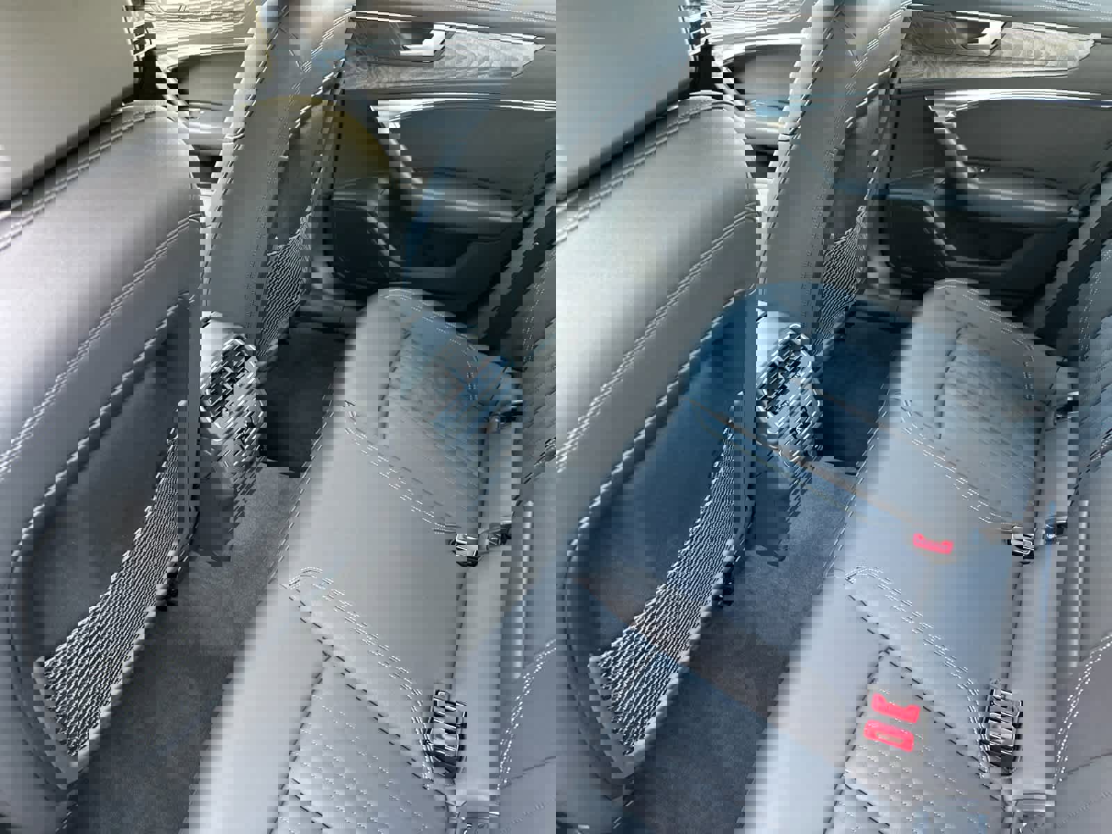 Used 2025 Audi A6 2.0T Premium w/ Convenience Plus Package image 4