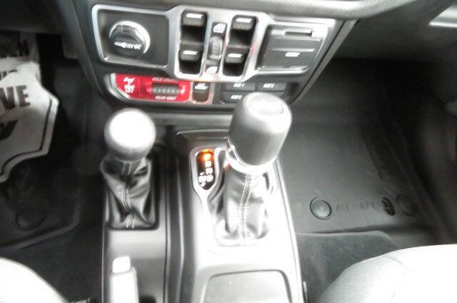 New 2026 Jeep Wrangler Unlimited Sport image 19