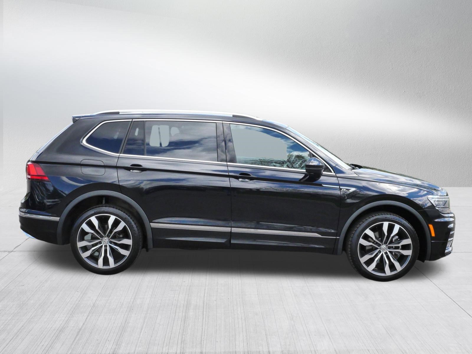 Used 2021 Volkswagen Tiguan SEL Premium R-Line AWD/4WD image 8