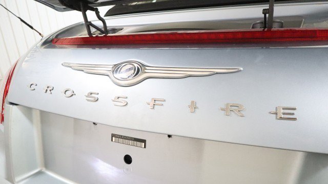 Used 2005 Chrysler Crossfire Limited RWD image 19