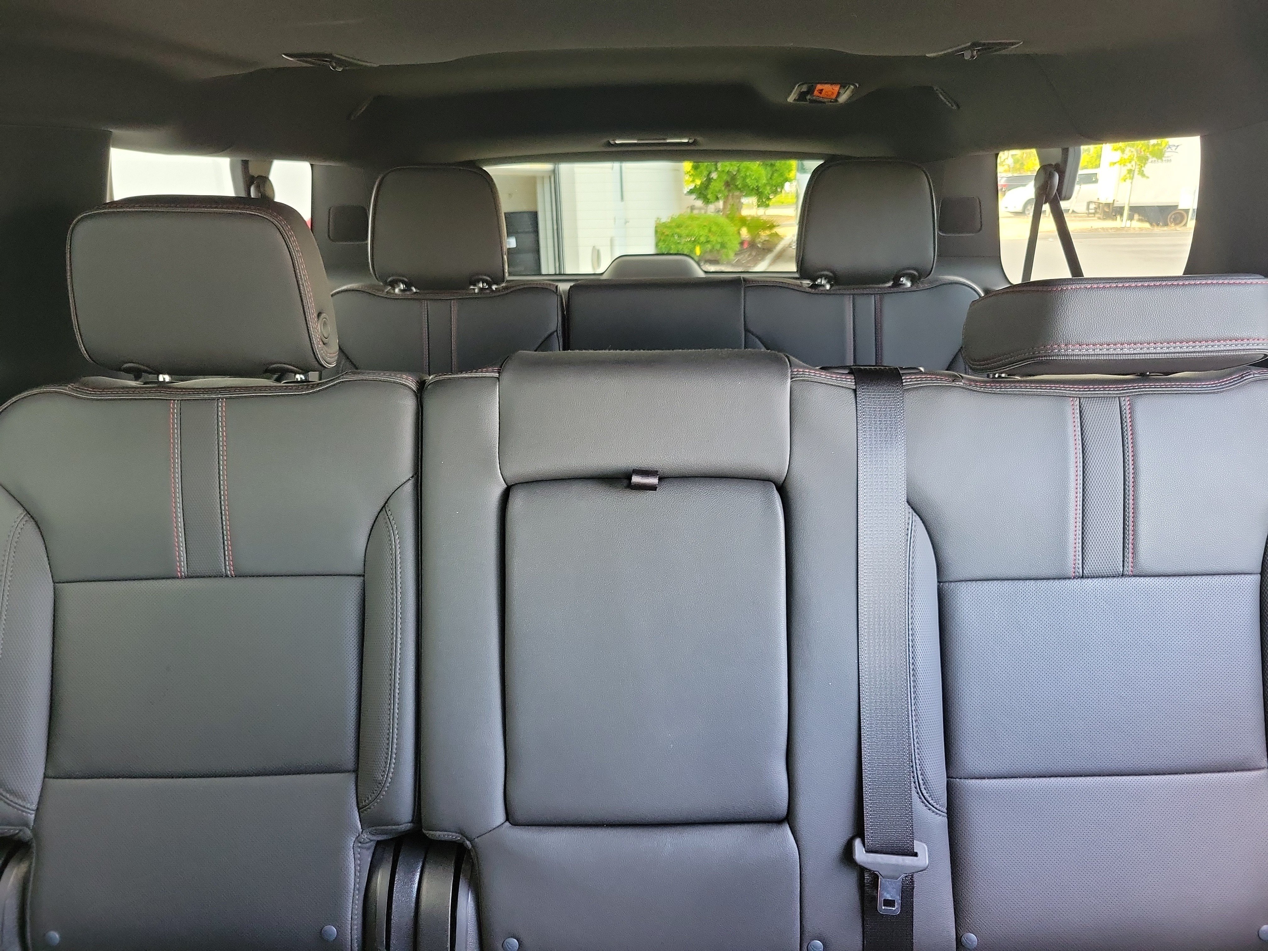 Used 2023 Chevrolet Suburban RST AWD/4WD image 19