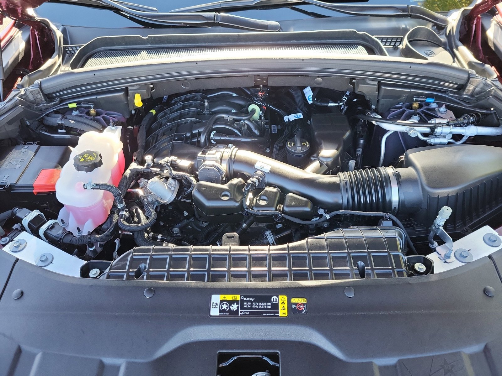 New 2025 Jeep Grand Cherokee L Overland w/ Luxury Tech Group IV image 32