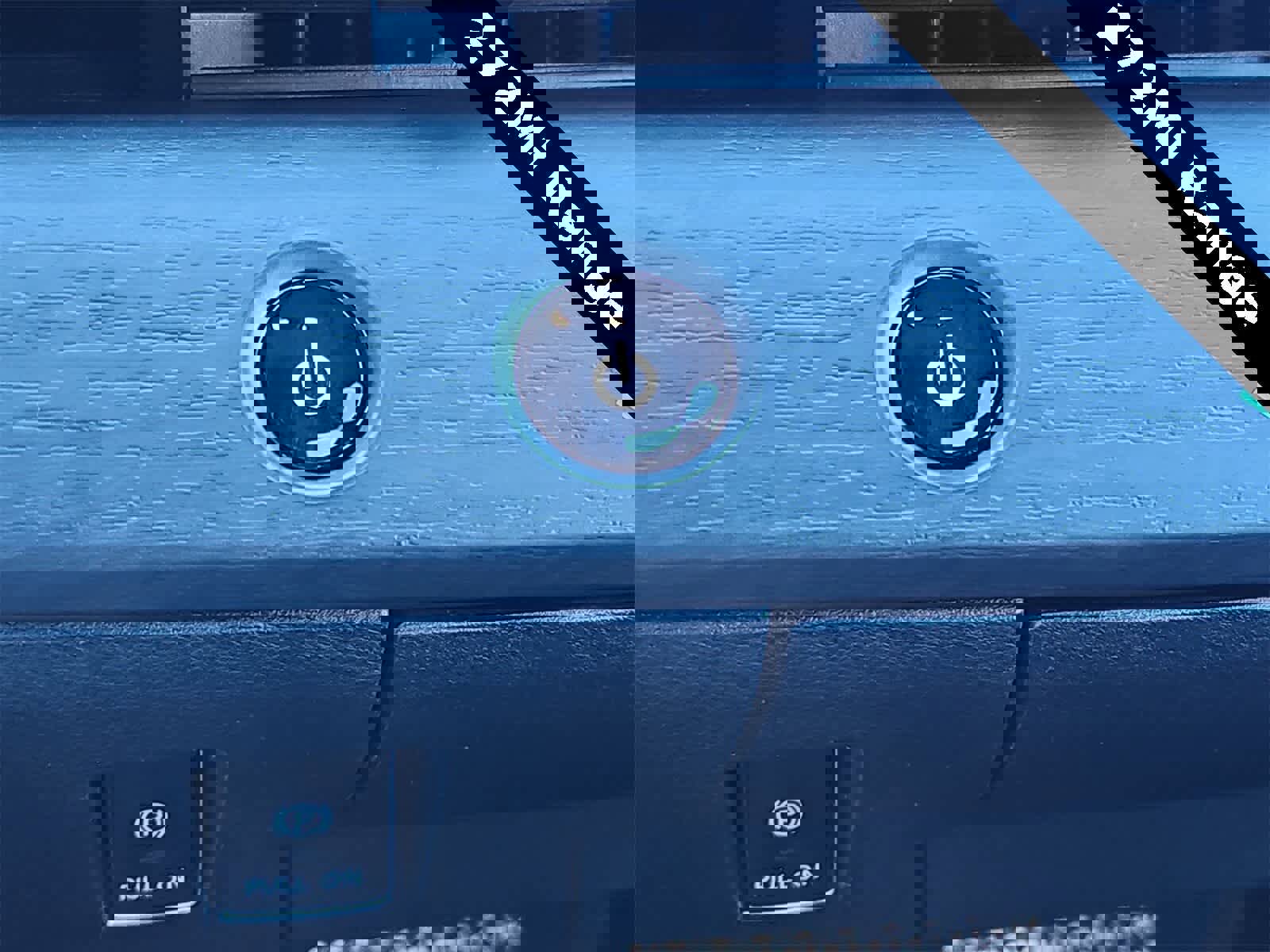 Used 2024 Nissan Ariya AWD image 24