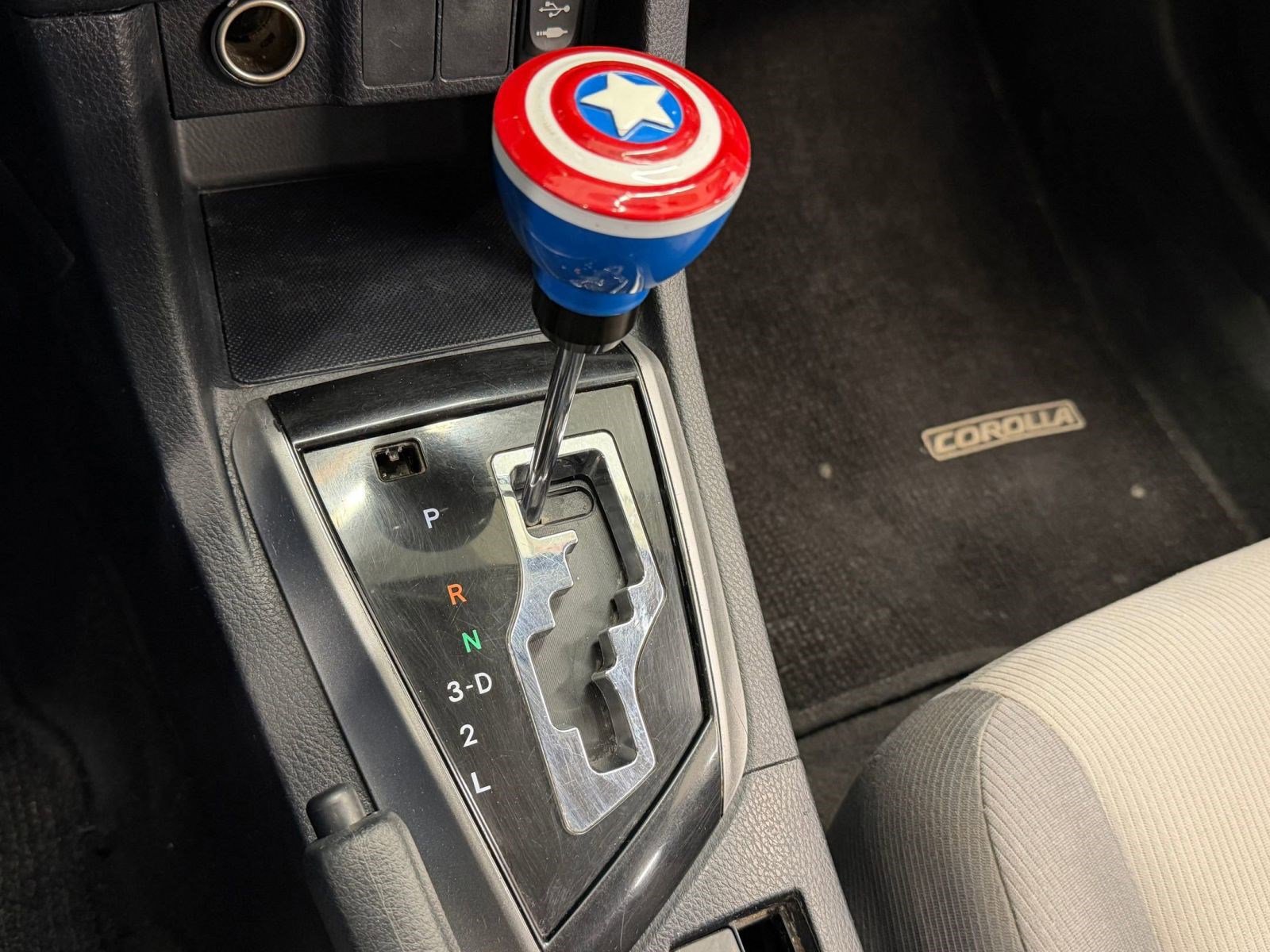 Used 2016 Toyota Corolla L FWD image 14