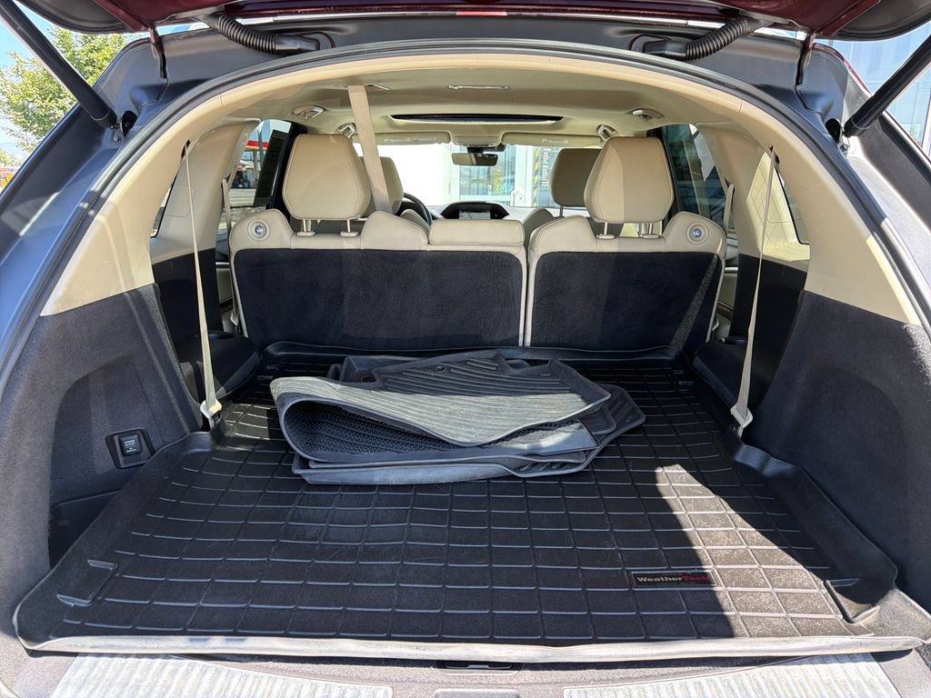 Used 2016 Acura MDX w/ Technology Package AWD/4WD image 24