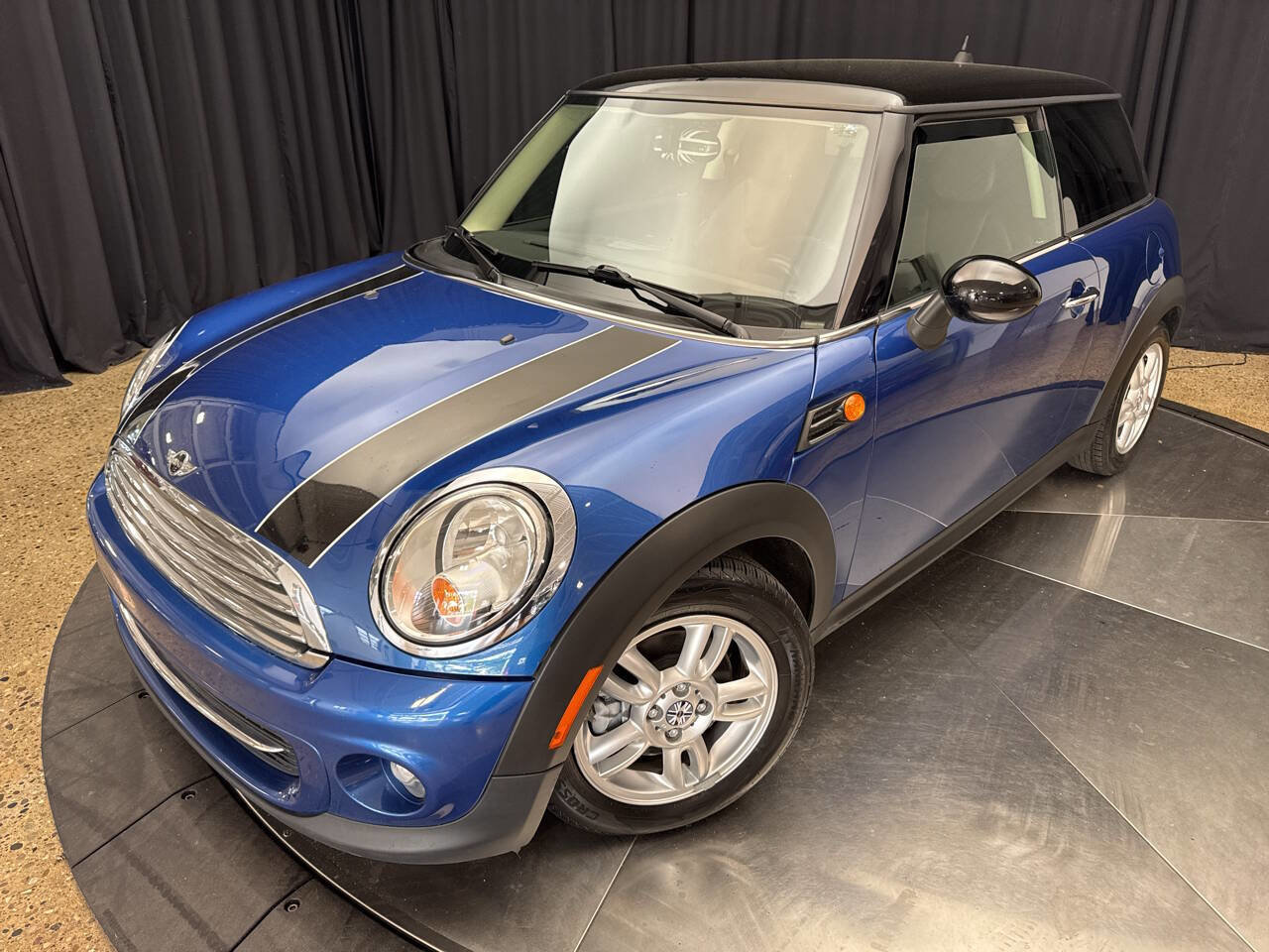 Used 2012 MINI Cooper Hardtop image 3