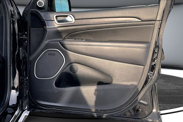 Used 2018 Jeep Grand Cherokee High Altitude AWD/4WD image 27