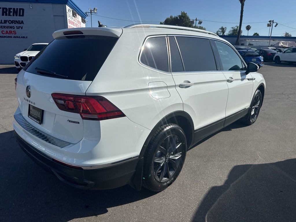 Used 2022 Volkswagen Tiguan SE AWD/4WD image 4