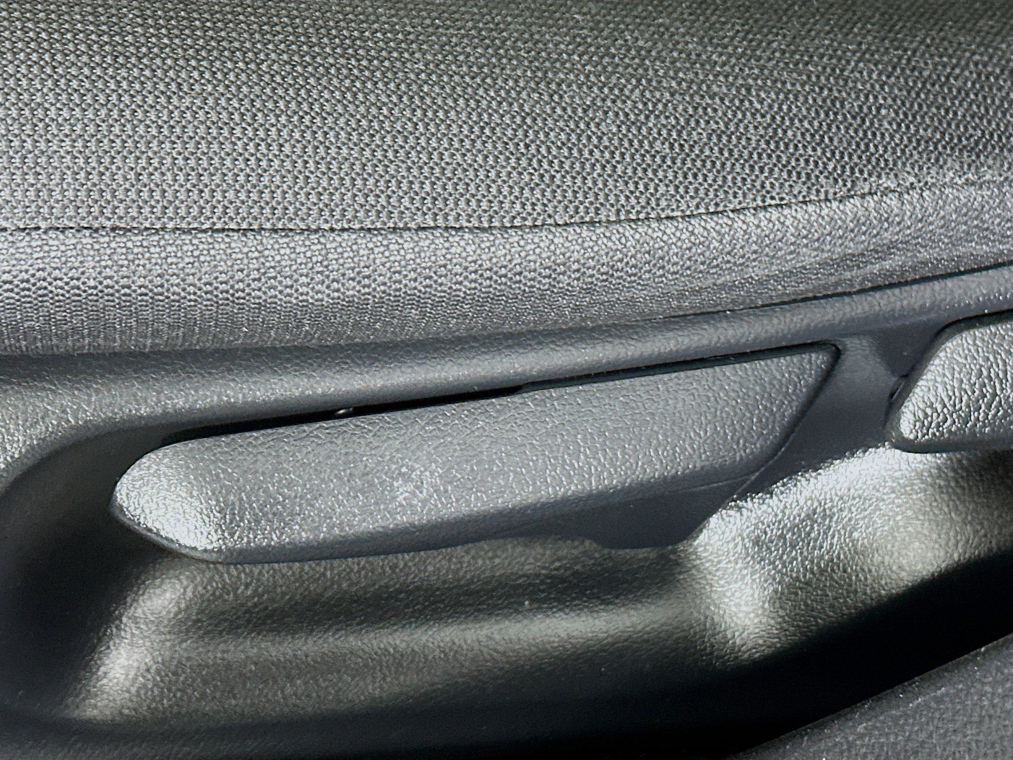 Used 2024 Toyota Corolla LE image 13