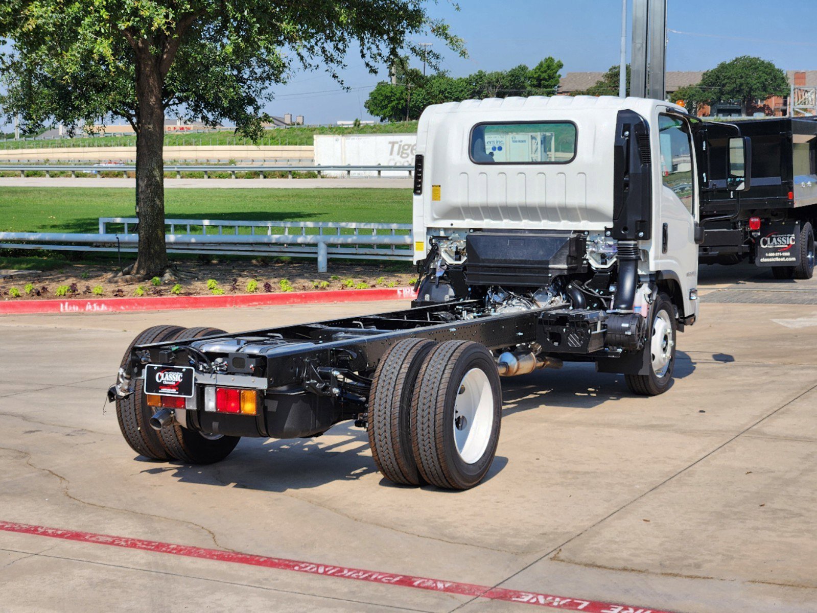 New 2025 Chevrolet Low Cab Forward image 12