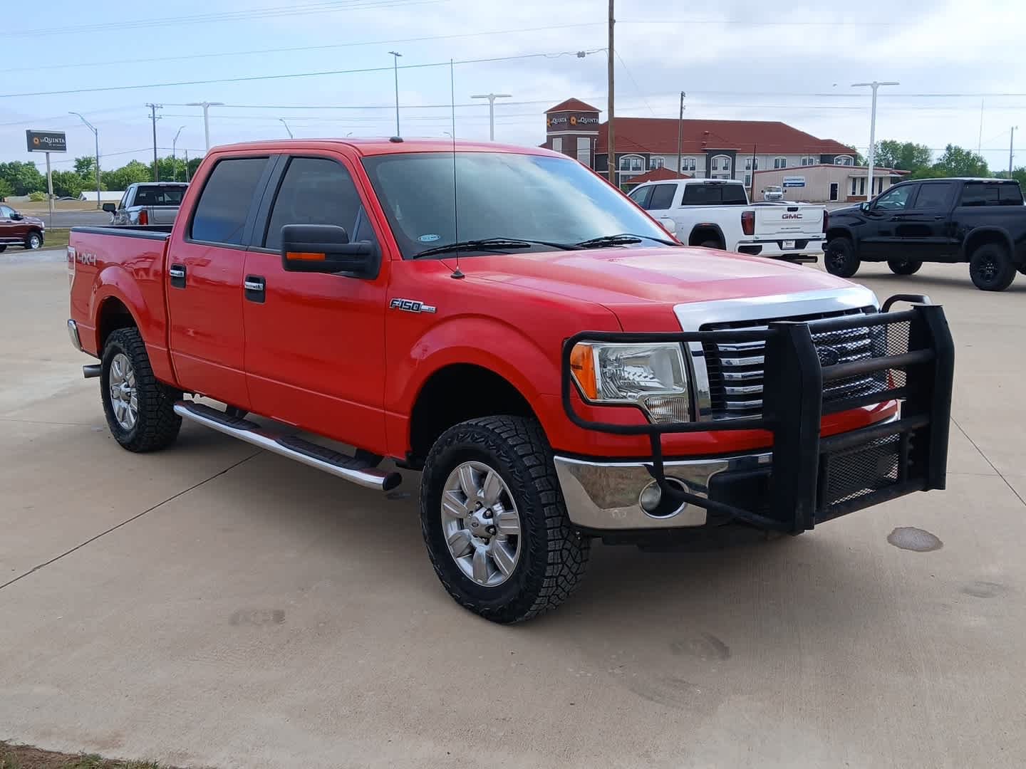 Used 2011 Ford F150 XLT w/ XLT Chrome Pkg AWD/4WD image 10