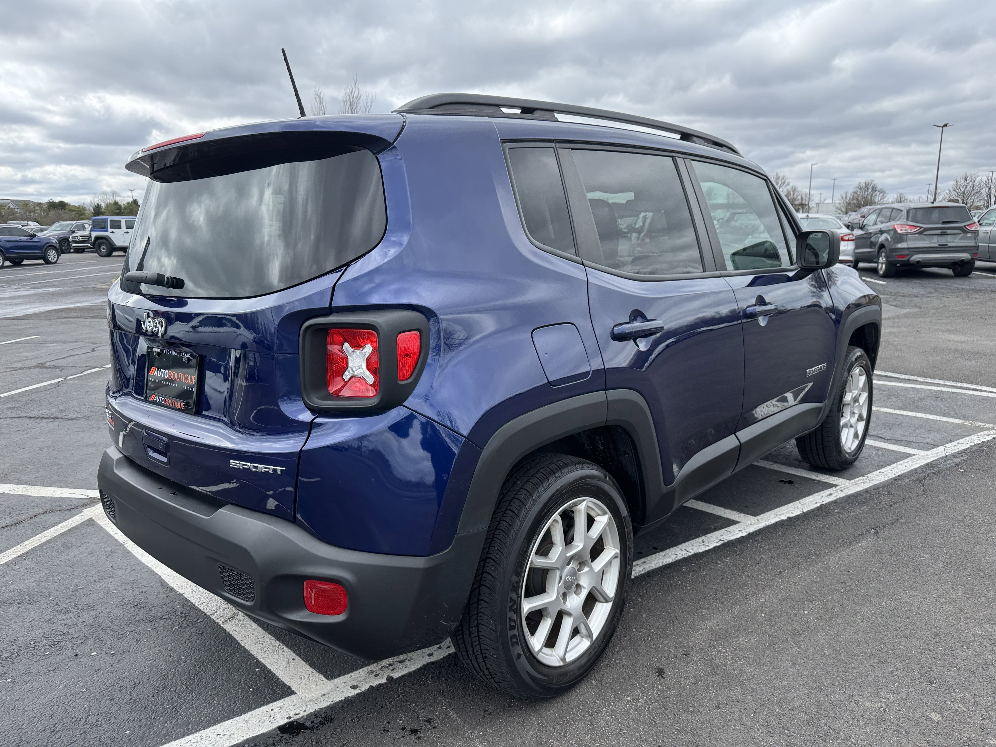 Used 2019 Jeep Renegade Sport w/ Sport Appearance Group AWD/4WD image 15