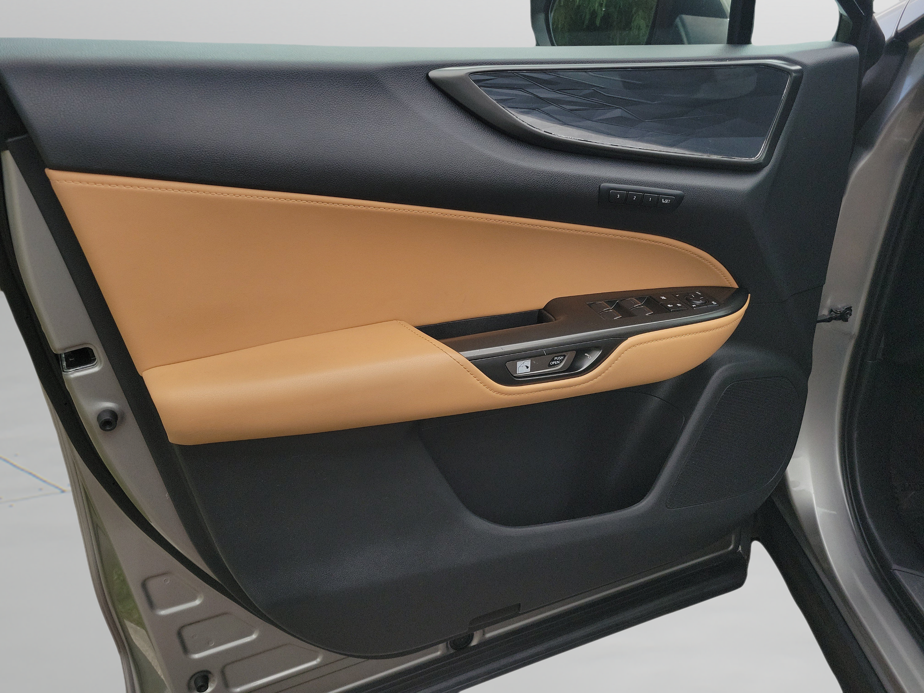 Used 2024 Lexus NX 350 AWD image 16