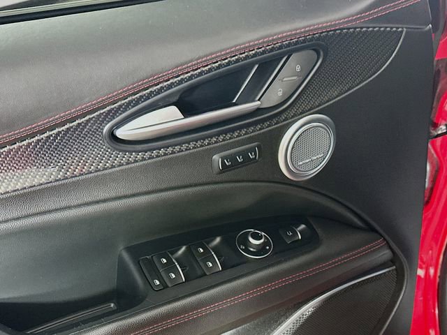 Used 2018 Alfa Romeo Stelvio Quadrifoglio w/ Driver Assist Dynamic Package image 19