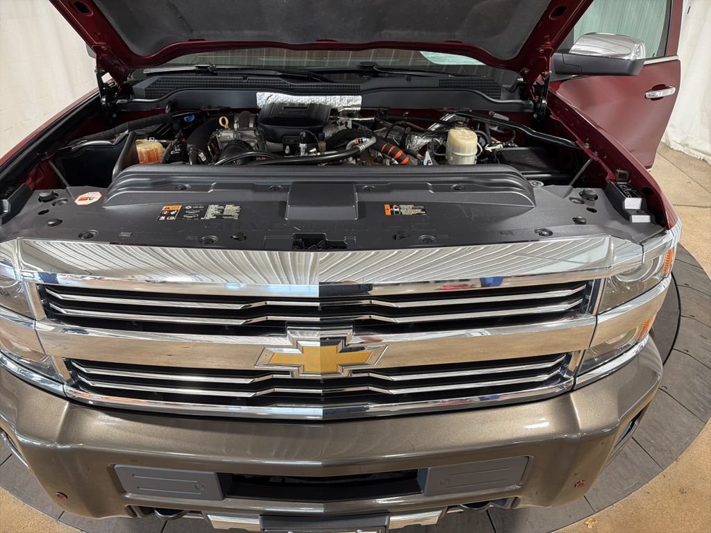 Used 2015 Chevrolet Silverado 2500 High Country w/ Duramax Plus Package AWD/4WD image 37