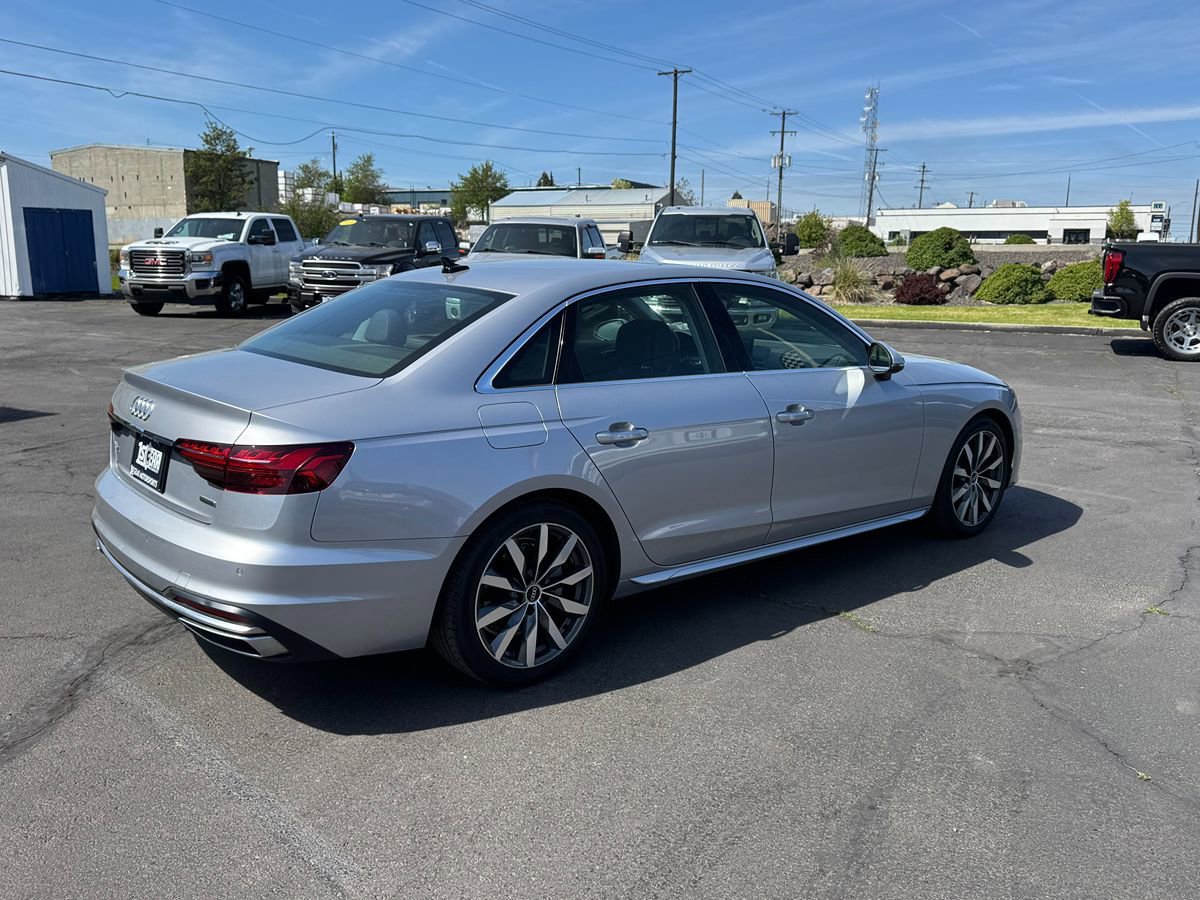 Used 2021 Audi A4 2.0T Premium w/ Convenience Package AWD/4WD image 10