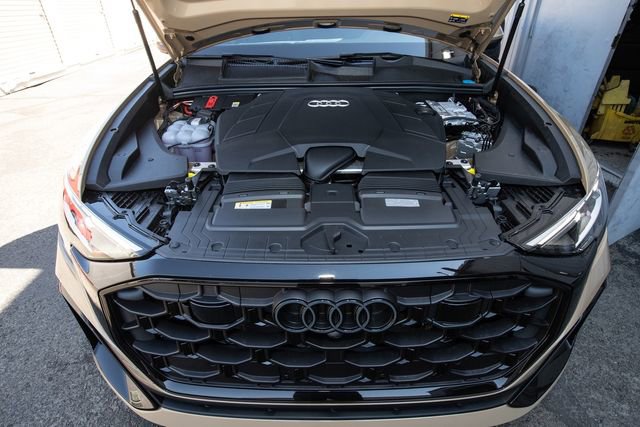 New 2025 Audi Q8 Premium Plus image 9