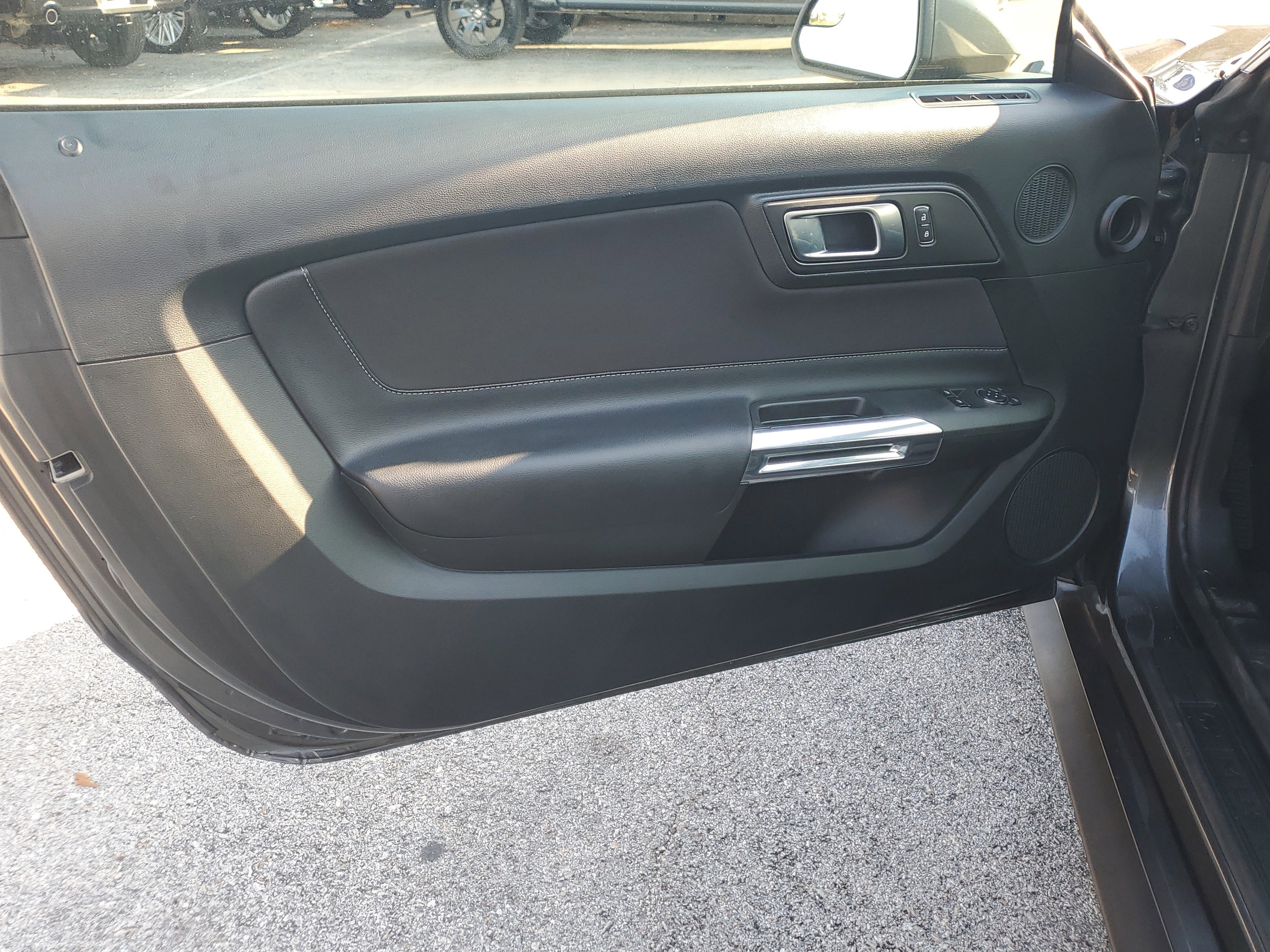 Used 2020 Ford Mustang EcoBoost w/ 2.3L High Performance Package image 11