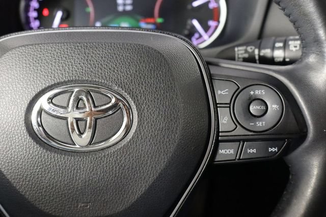 Used 2019 Toyota RAV4 Limited w/ Cold Weather Package AWD/4WD image 13