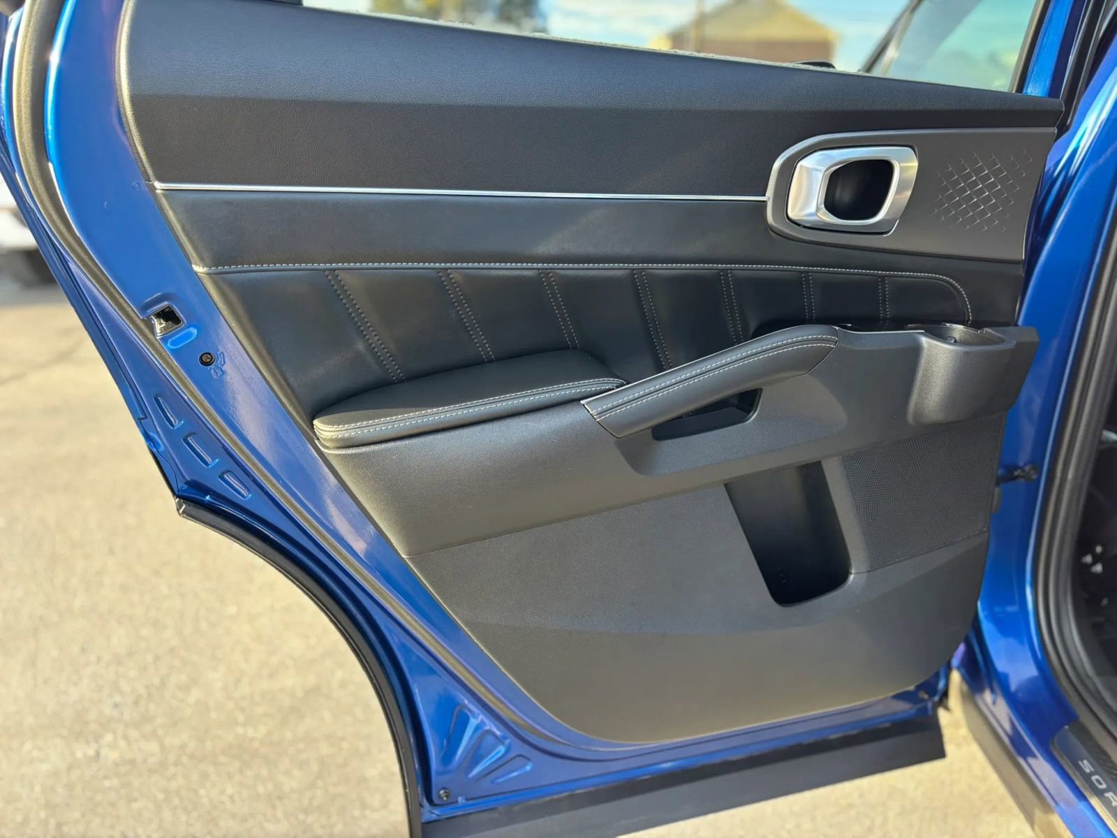 Used 2022 Kia Sorento SX image 17