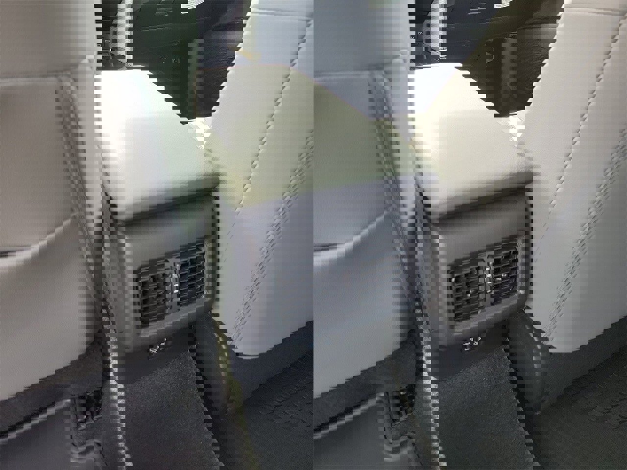 Used 2026 Toyota Camry SE image 12