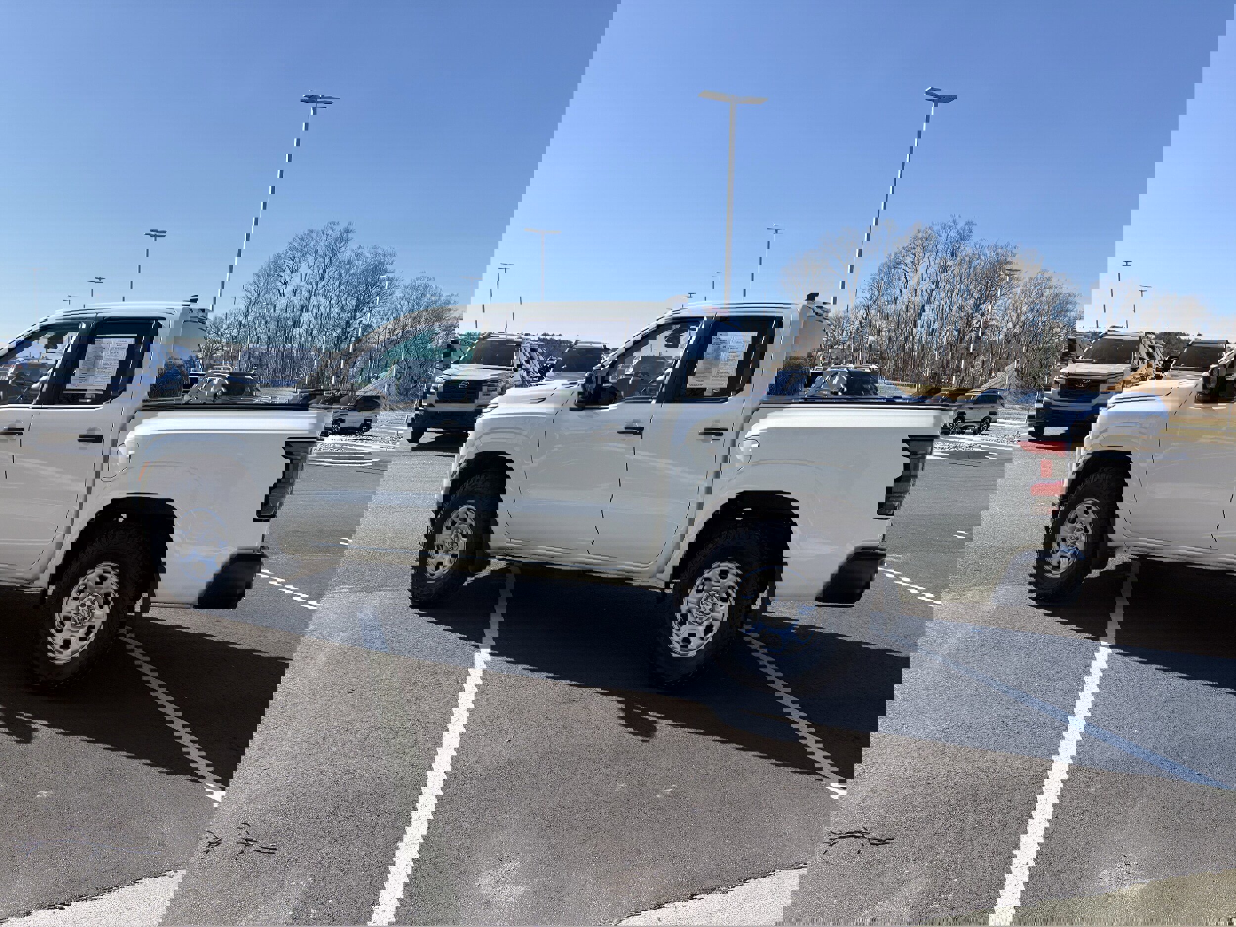 Used 2022 Nissan Frontier S w/ Technology Package image 5