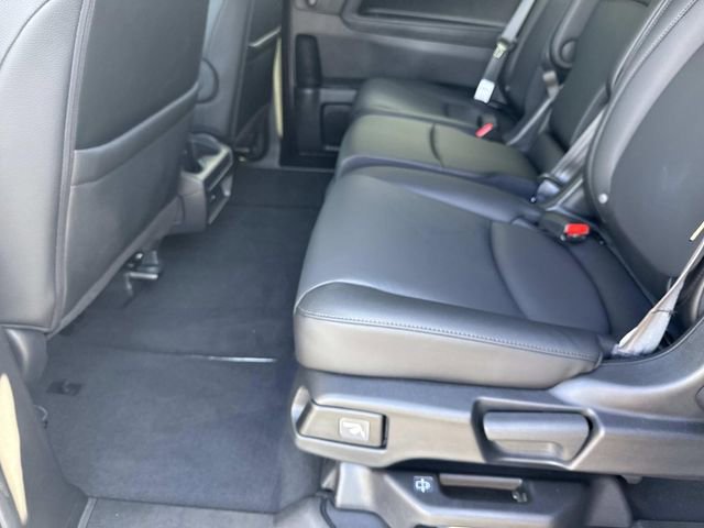 Certified 2026 Honda Odyssey EX-L image 15