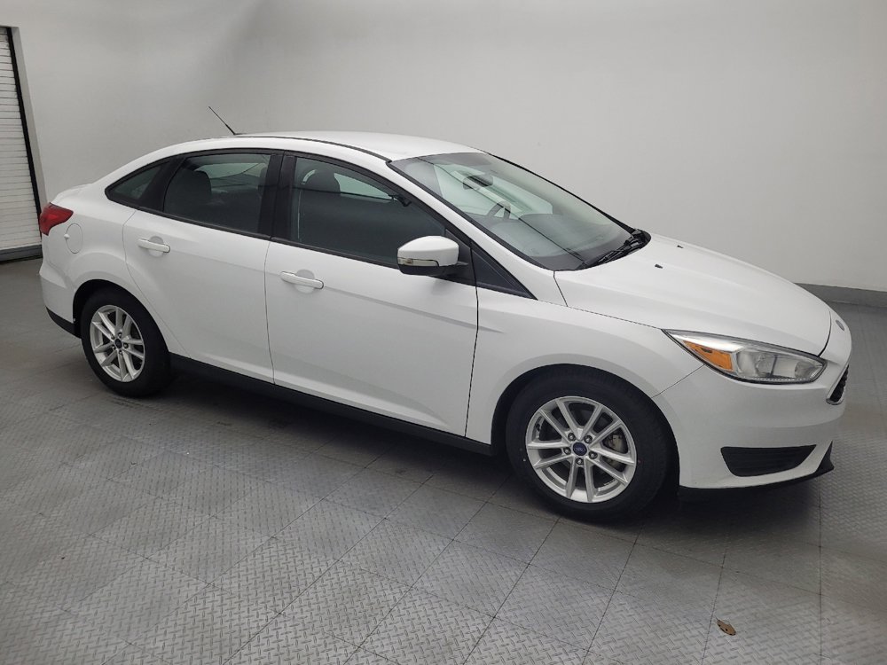 Used 2017 Ford Focus SE FWD image 11