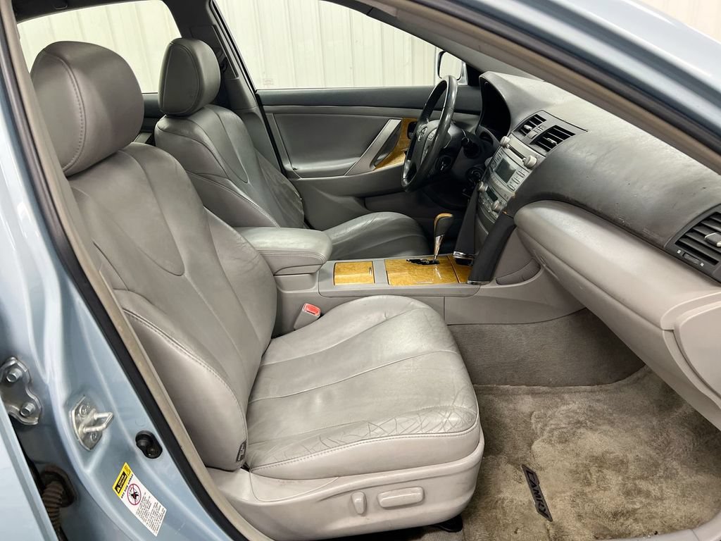 Used 2007 Toyota Camry LE FWD image 21