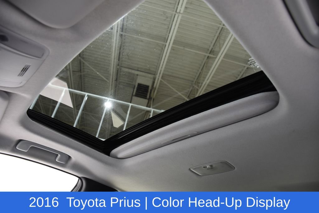 Used 2016 Toyota Prius Four image 22