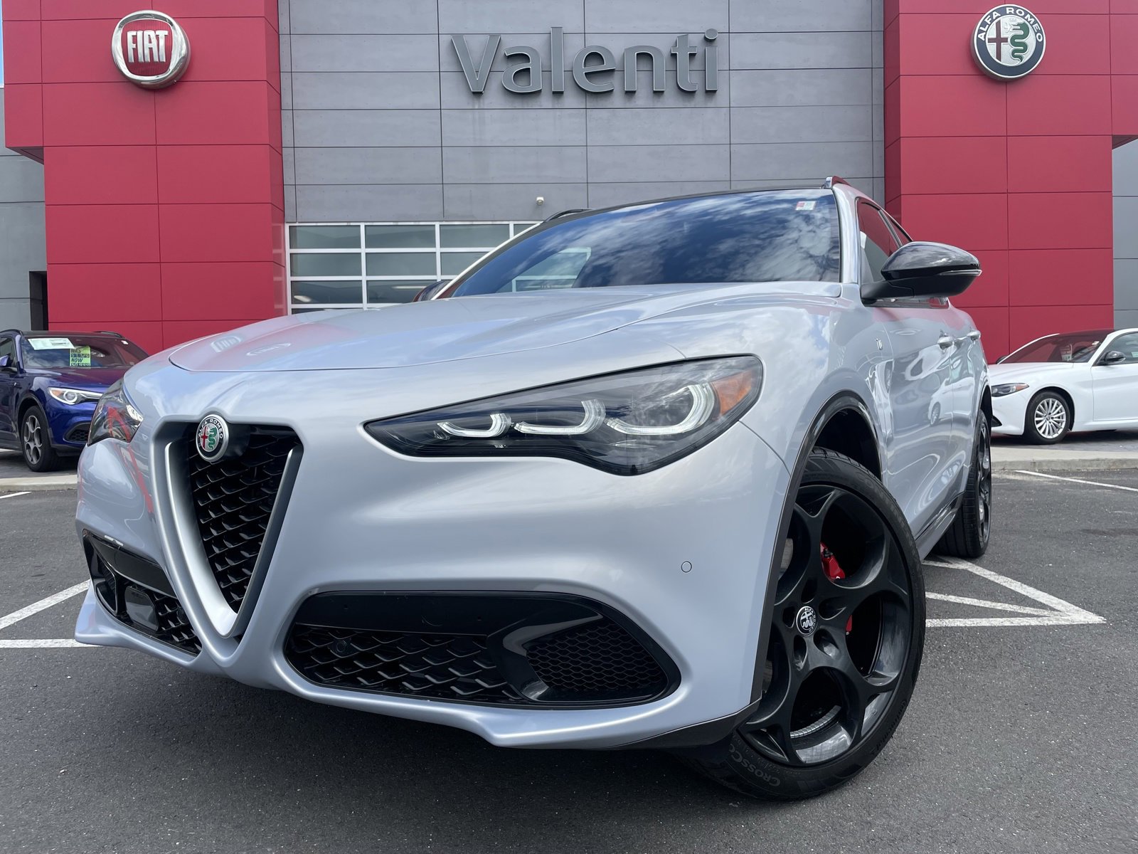 Used 2024 Alfa Romeo Stelvio Ti w/ Performance Driving Package image 1