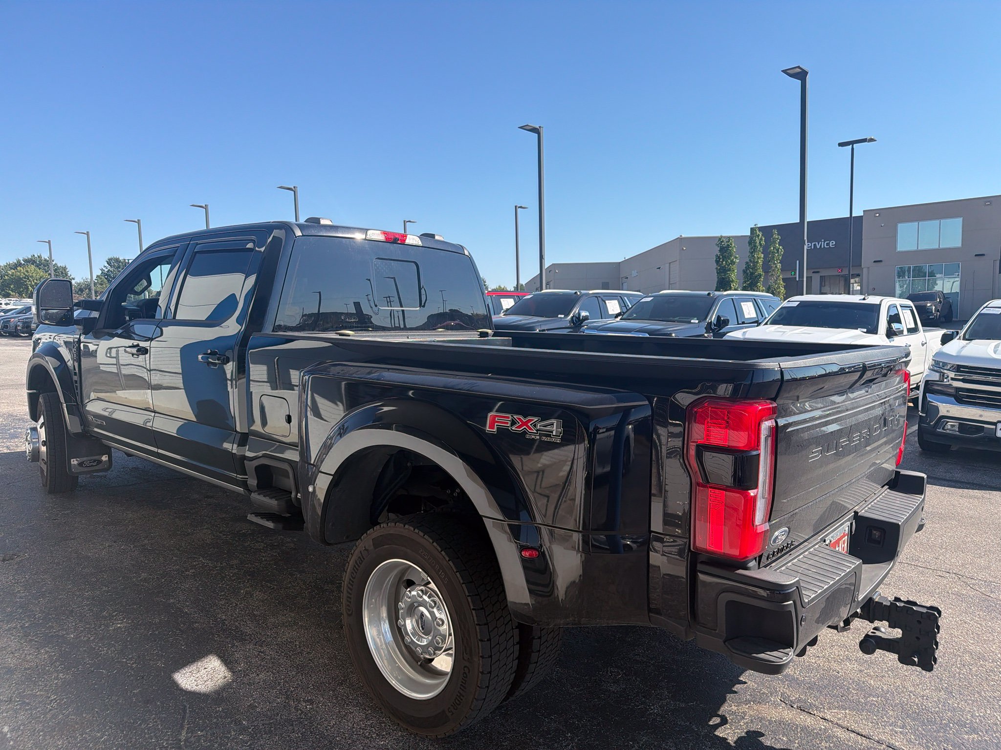 Certified 2025 Ford F450 Platinum w/ FX4 Off-Road Package