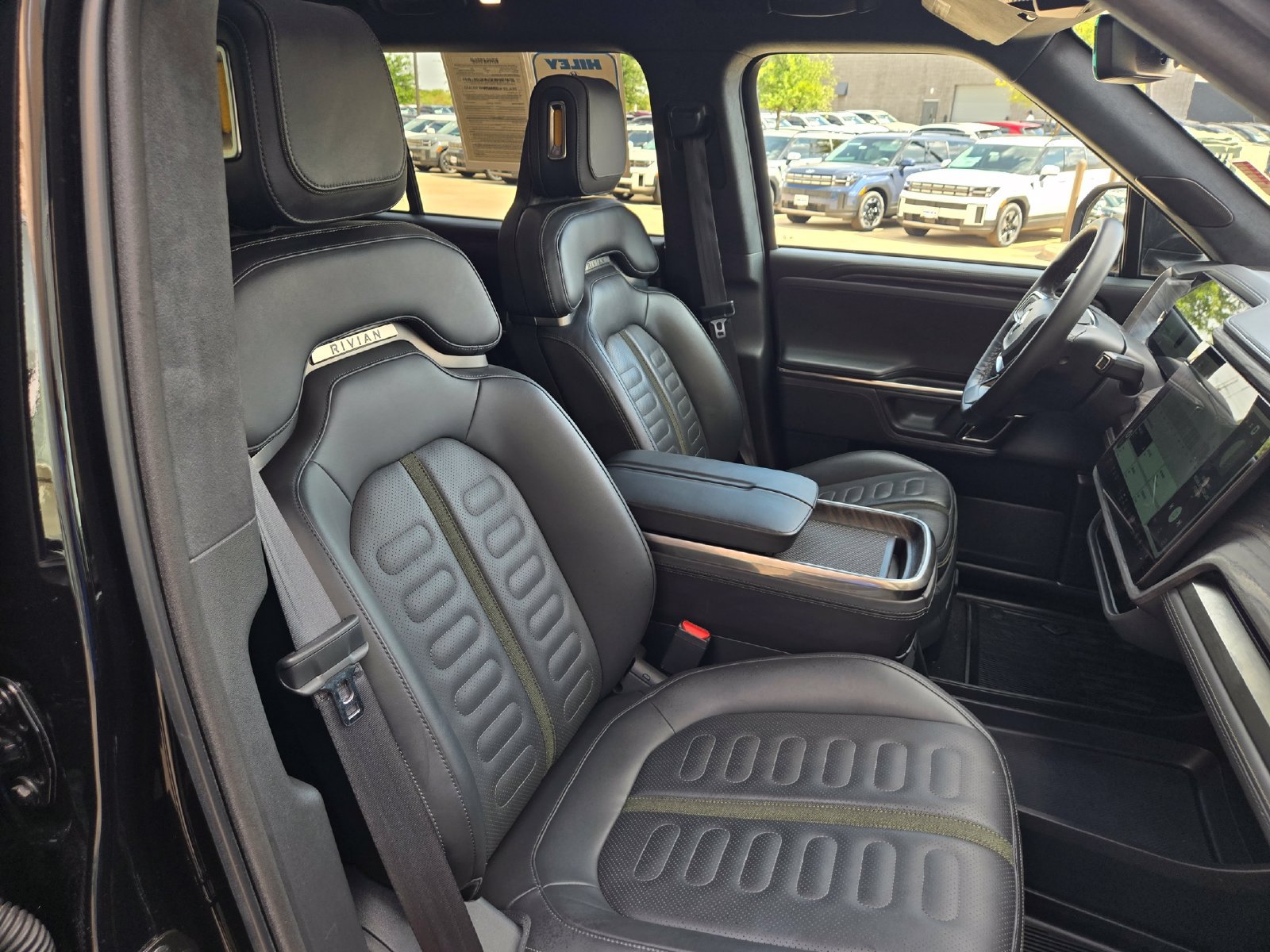 Used 2023 Rivian R1S Adventure Quad AWD/4WD image 23