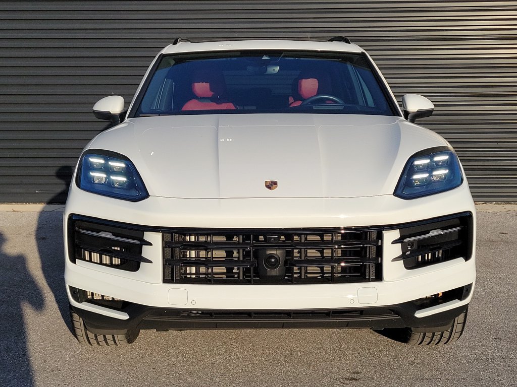 Certified 2026 Porsche Cayenne AWD/4WD image 10