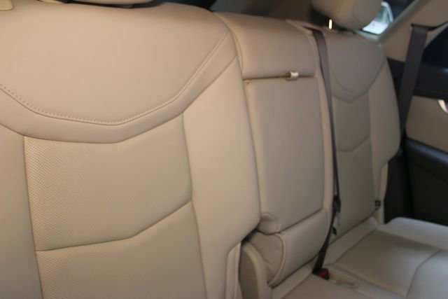Used 2021 Cadillac XT5 Premium Luxury AWD/4WD image 14