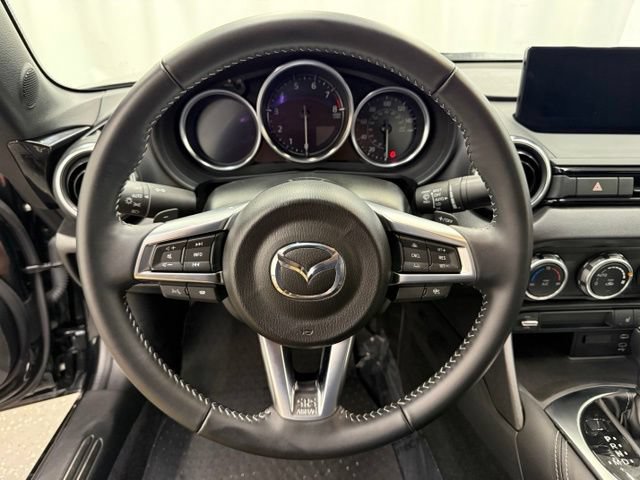 Used 2026 MAZDA MX-5 Miata RF Grand Touring RWD image 14
