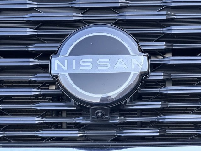 Used 2023 Nissan Rogue Platinum w/ Platinum Premium Package image 10