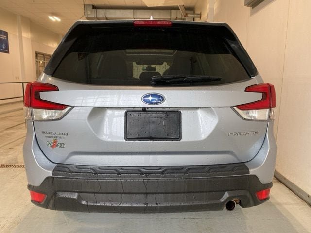 Certified 2023 Subaru Forester Limited AWD/4WD image 6