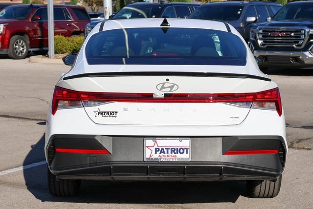 New 2026 Hyundai Elantra Sport w/ Cargo Package image 4