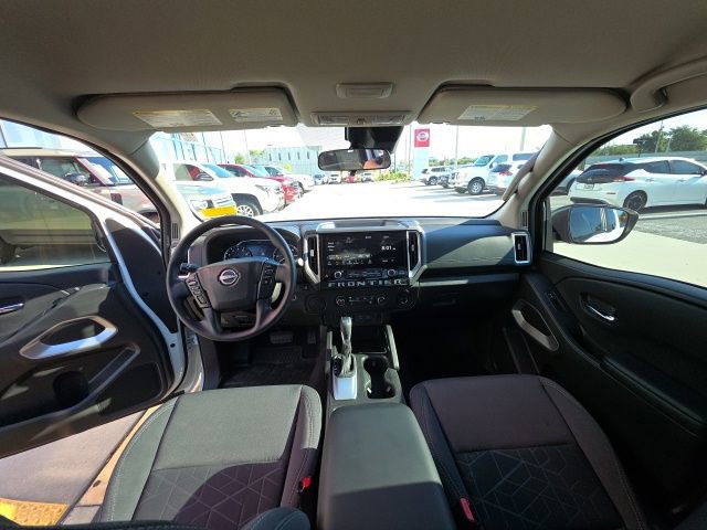 Used 2025 Nissan Frontier SV RWD image 23